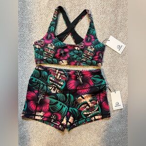 Feed Me Fight Me tiki collection workout set